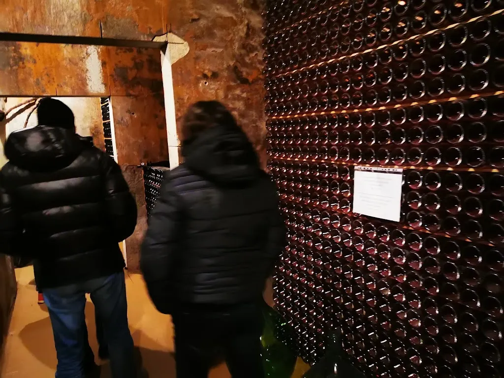 Cantina Scuropasso_Pietra de' Giorgi_slider_image_2