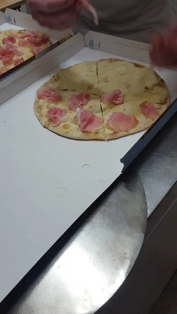 Pizzeria Poker_Bitonto_slider_image_2