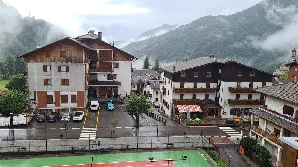 Albergo Piazzatorre restaurant in Piazzatorre