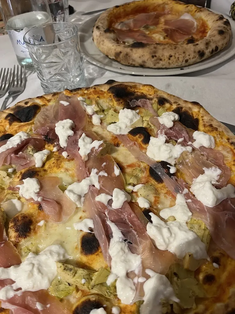 Giovanni Amico_La Nuova Pieve_Pieve d'Olmi_recensione