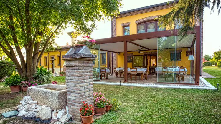 Corte Matilde_Pieve di Coriano_slider_image_3