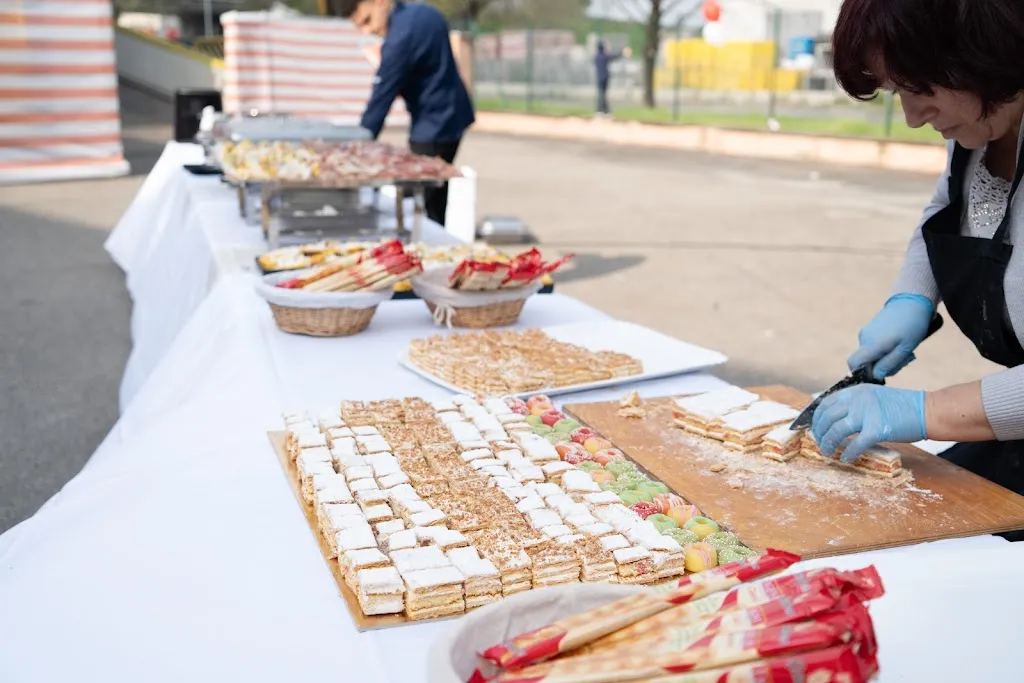 Giulia Marconi_Cm Catering & Banqueting_Piubega_recensione