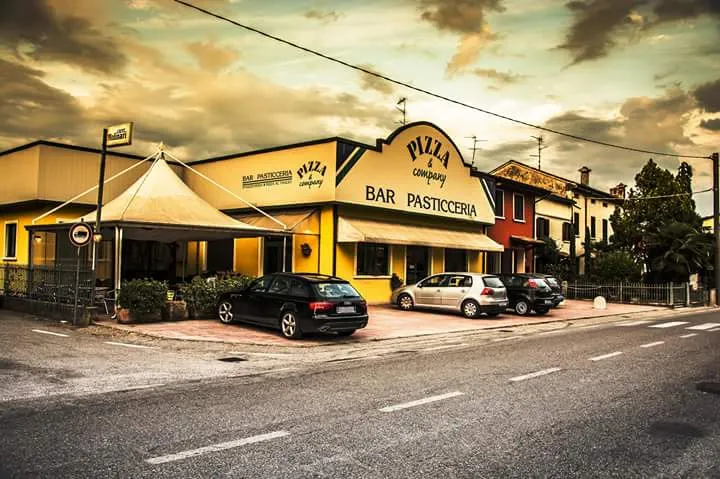 Pizza & Company_Piubega_slider_image_1