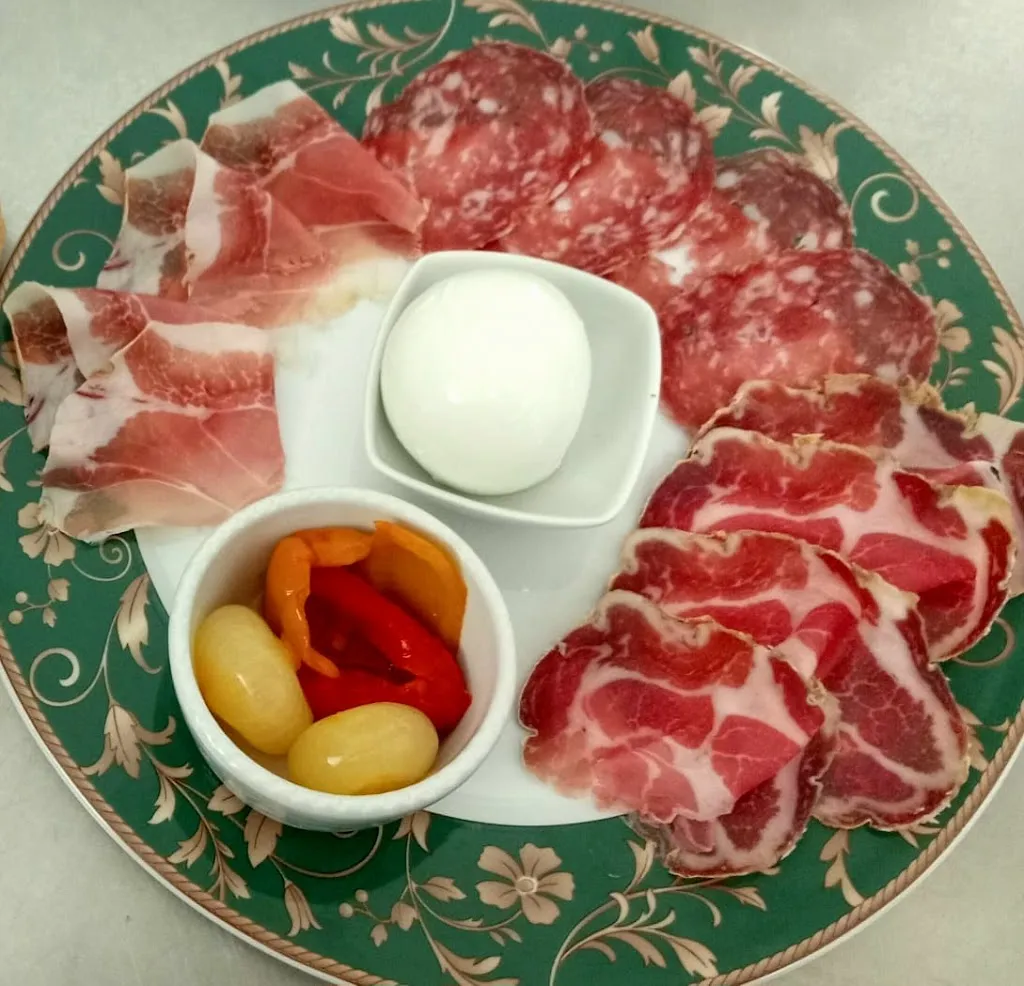 RISOTTERIA 80/LOUNGE BAR_Pizzighettone_slider_image_2