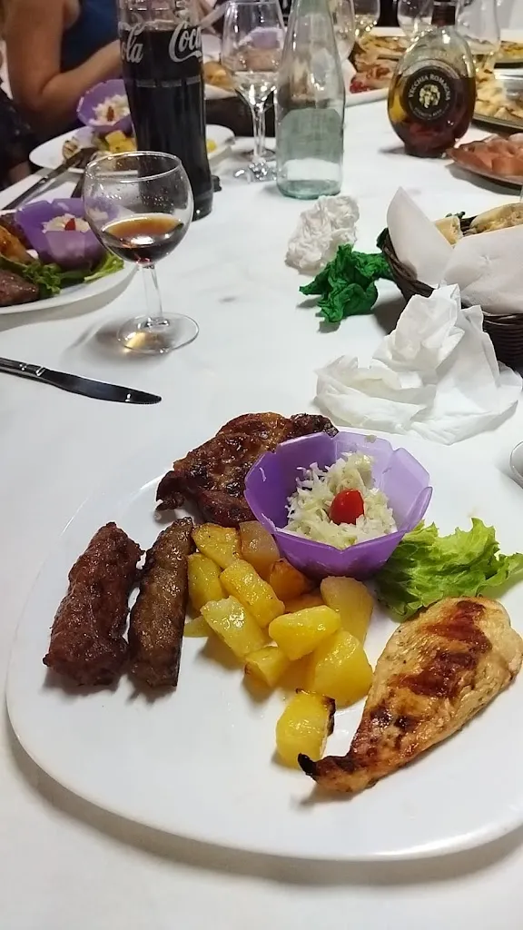 Gabriela Cherry Drops_Free Way_Pizzighettone_review