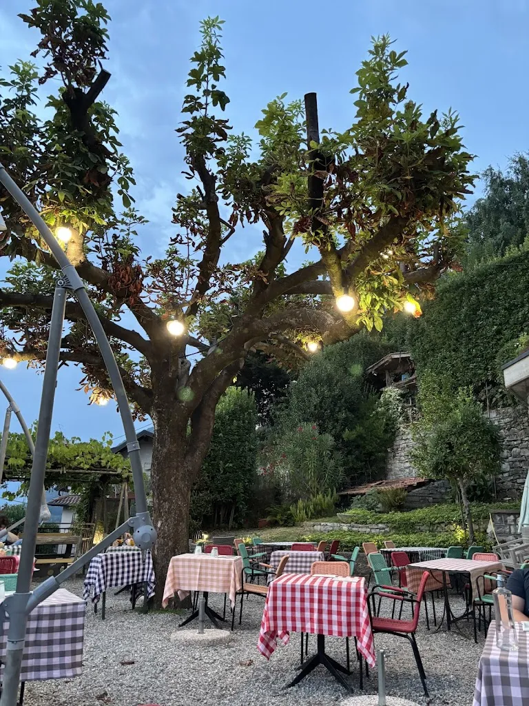 Ristorante La Meridiana_Pognana Lario_slider_image_3