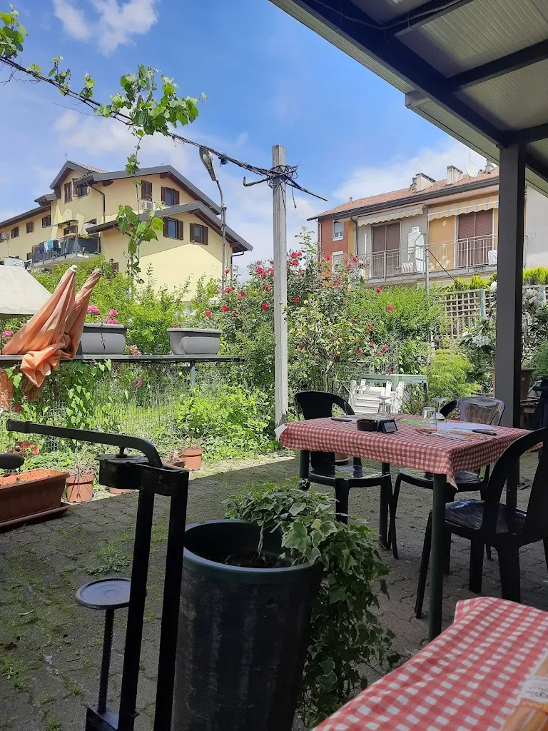 Bar Trattoria Bianchi restaurant in Poasco-Sorigherio