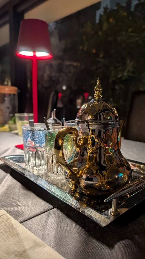 Raiad Elfellani_Ristorante Phoenicia_Poasco-Sorigherio_review