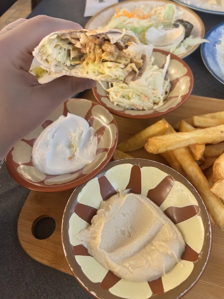 Dorothea Zuncheddu_HABIBI Libanese Originale_Poasco-Sorigherio_review