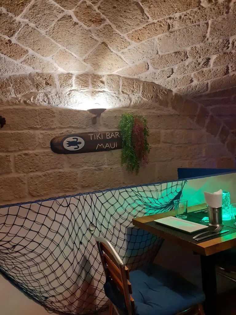 caterina lopez_Tiki Fish_Bitonto_review