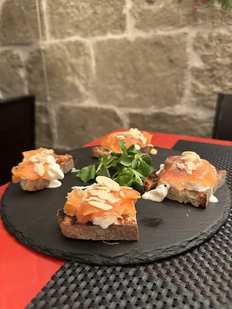 Tiki Fish_Bitonto_slider_image_3