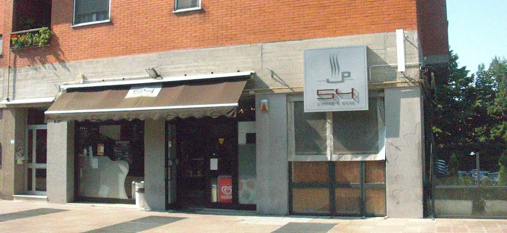 Bar Up 54 restaurant in Poasco-Sorigherio