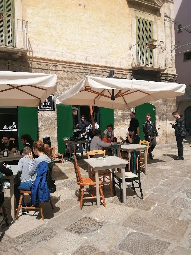 LA.B piccolo bistrot restaurant in Bitonto