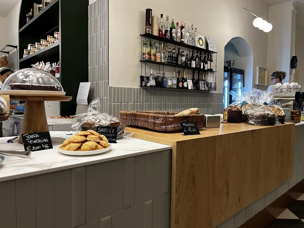 Mancino Gastronomia e Bistrot restaurant in Poggio Rusco