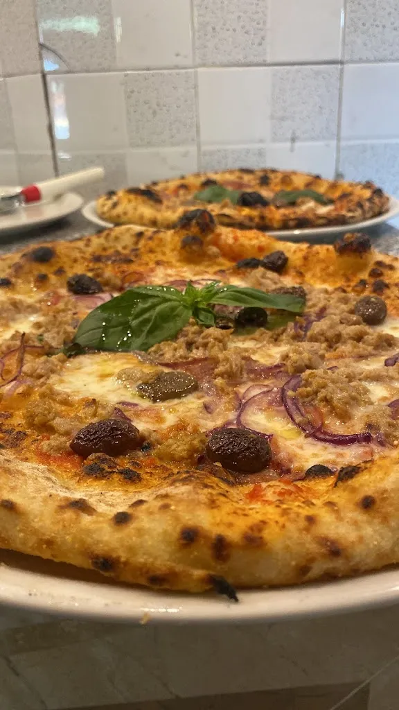 Bar Ristorante Pizzeria La Stazione restaurant in Poggio Rusco