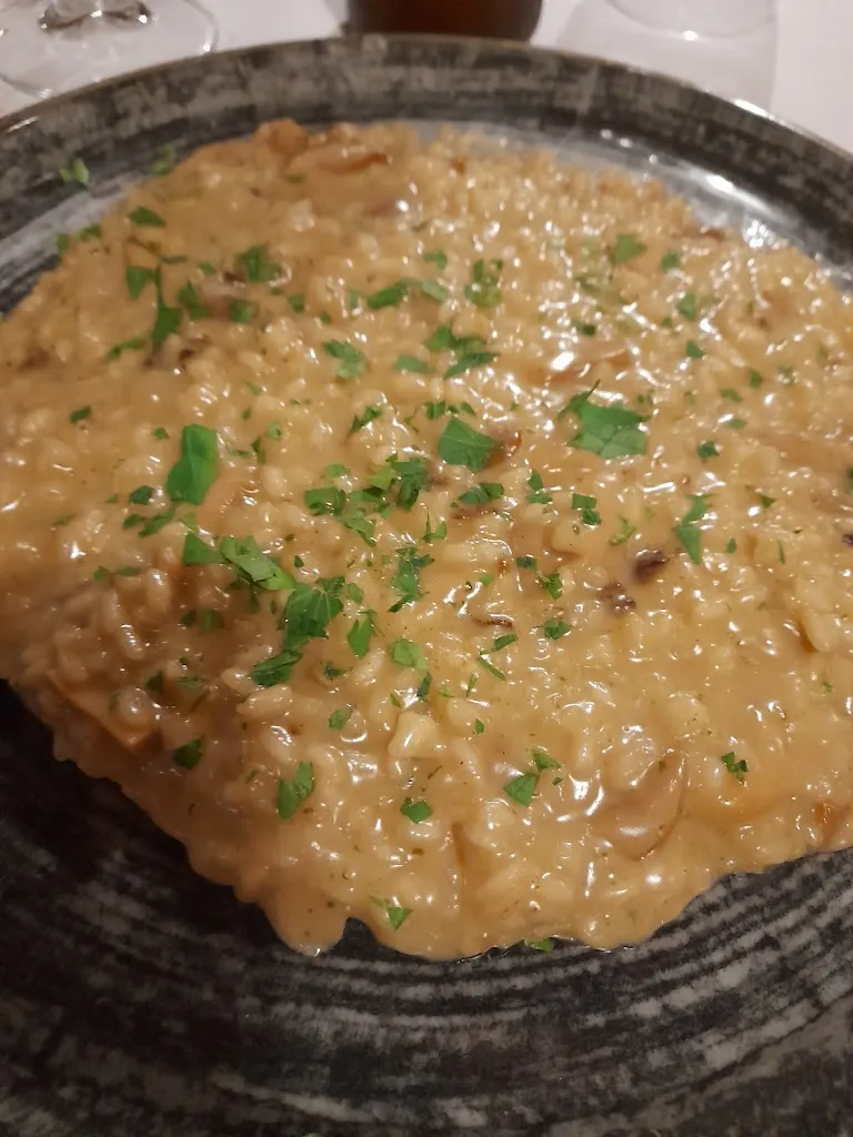 Maurizio Gandini_Le Valli_Poggio Rusco_review