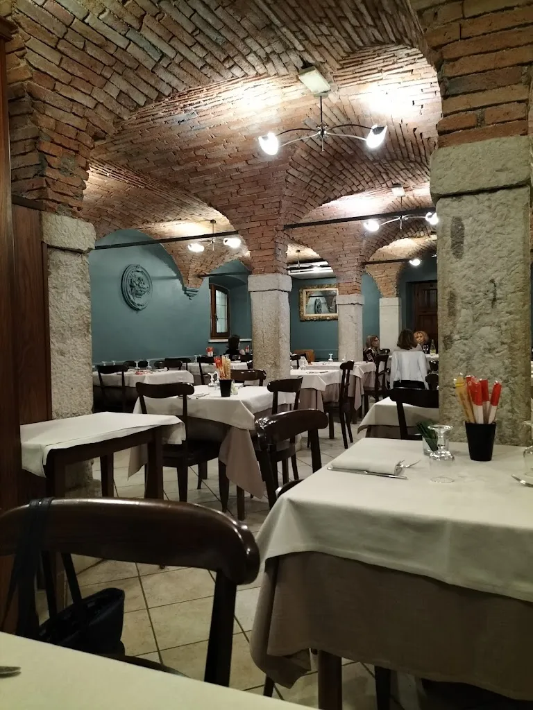 Trattoria La Tana del Grillo_Poncarale_slider_image_1