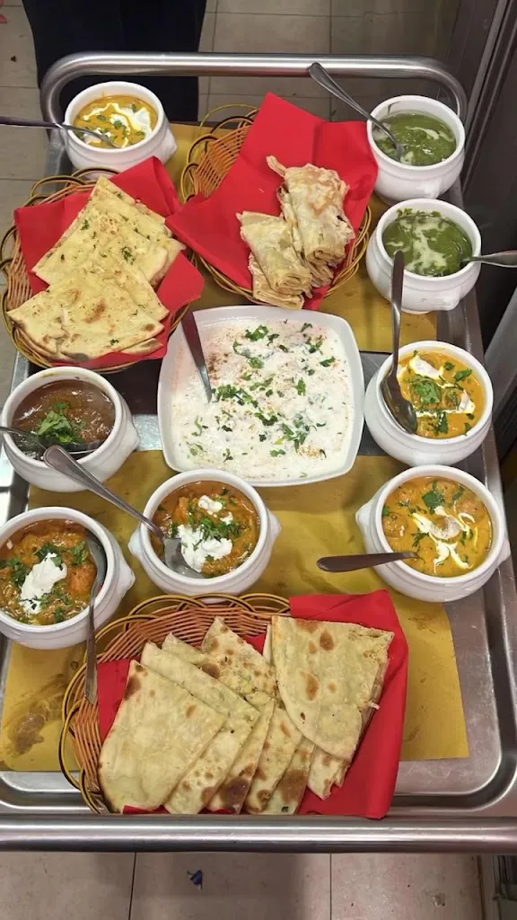 LAL QILA Ristorante_Pomponesco_slider_image_2