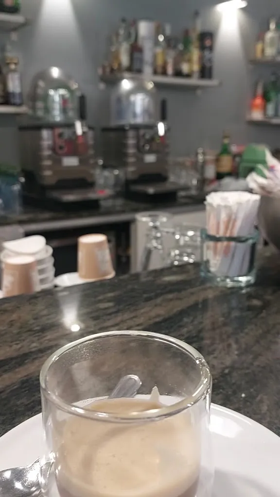 Bar Quendo_Pompiano_slider_image_2