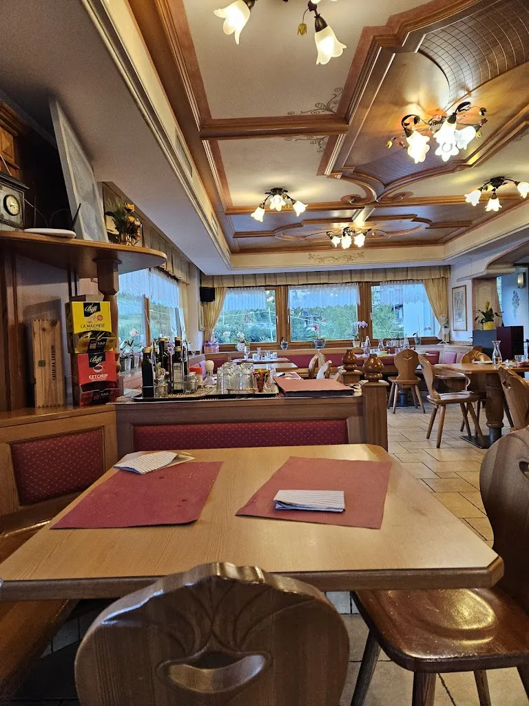 Da Ragnetto restaurant in Ponte di Legno