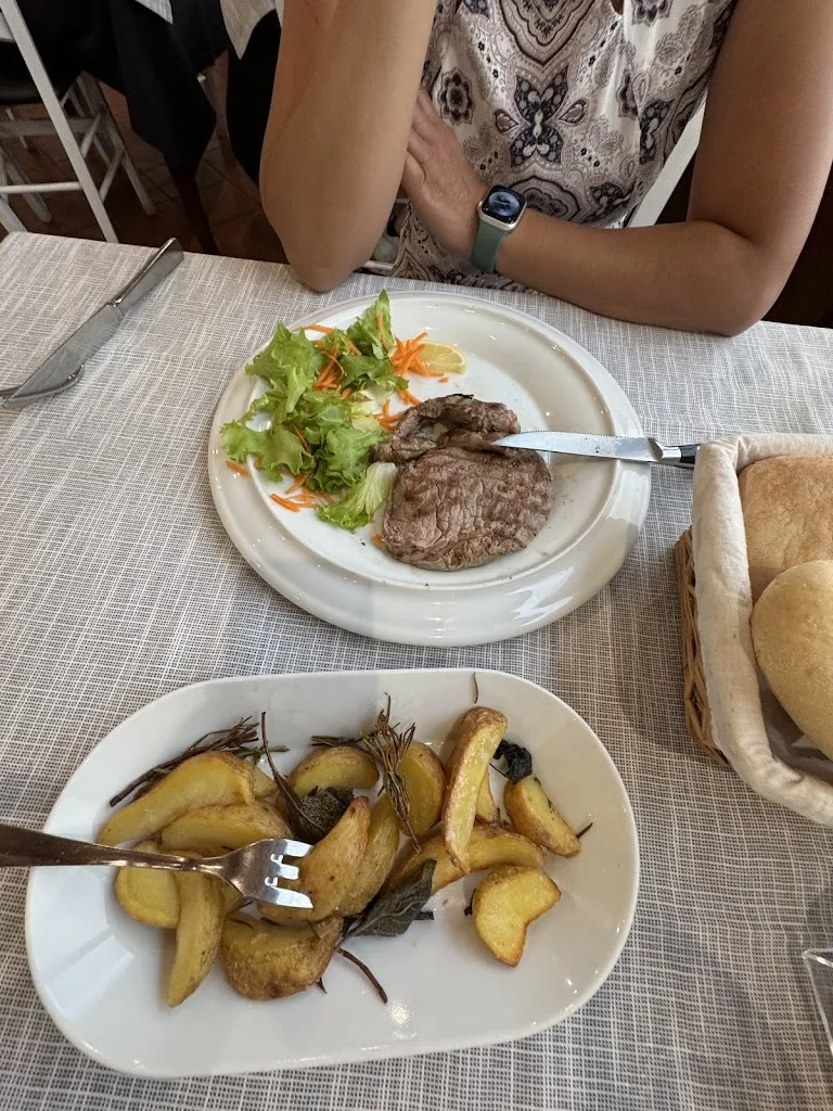 Torsten Lo_Hosteria La Torretta_Ponte Cingoli_review