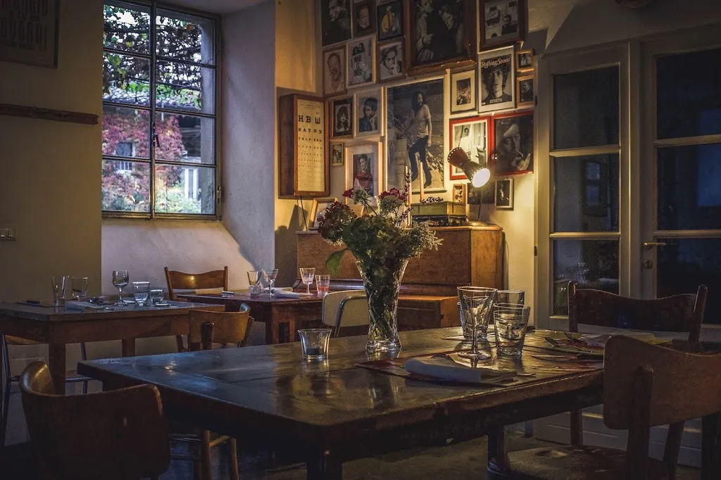 La Cena di Pitagora Locanda vegana restaurant in Ponte Nizza