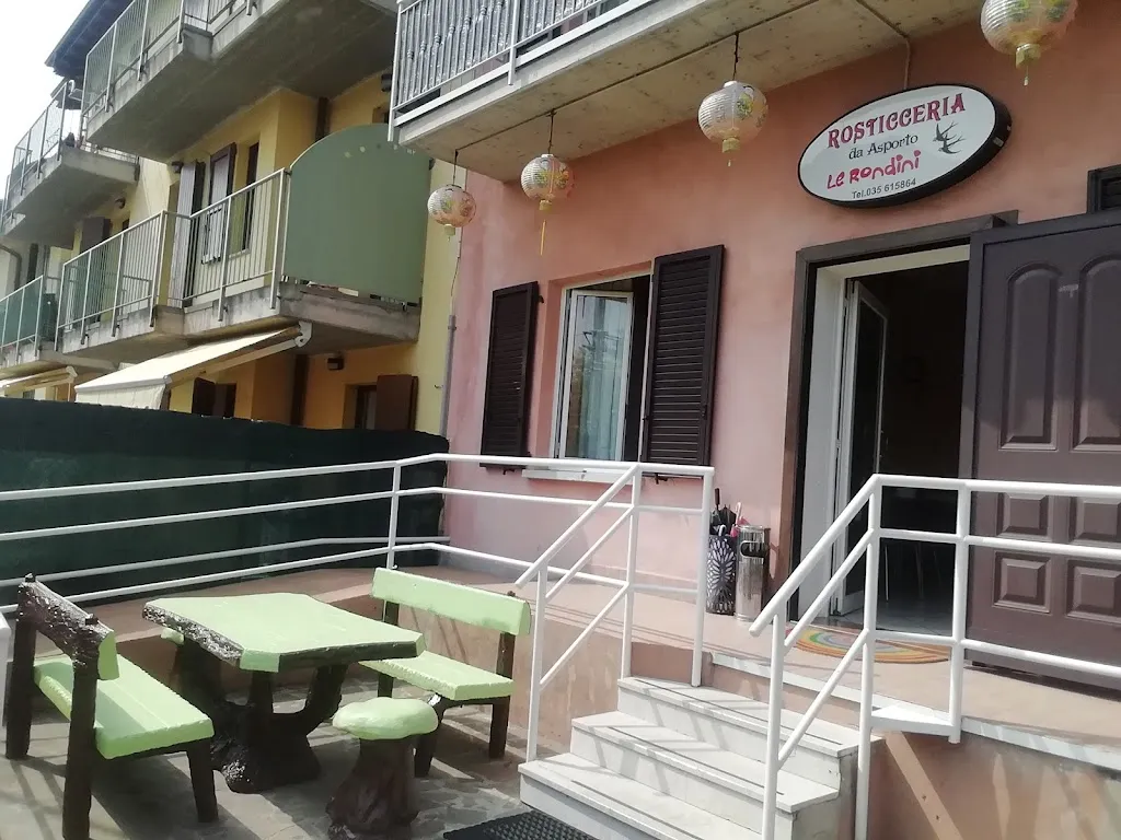 Le Rondini Di Zhou Hua restaurant in Ponte San Pietro