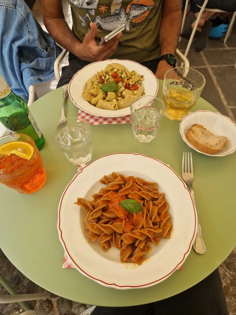 Simona_Mi scusi_Ponte San Pietro_review