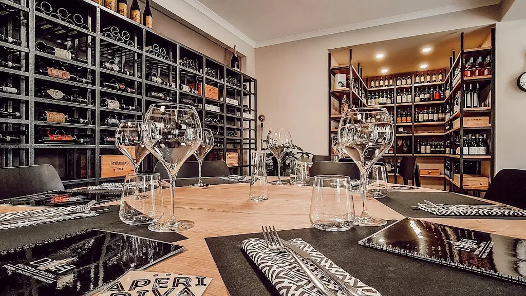 Divaenotecaecucina restaurant in Capistrello