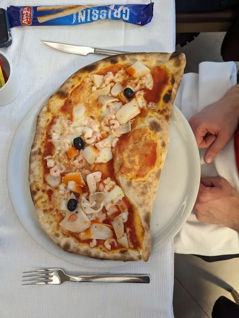 Nicoleta Lungu_Ristorante Pizzeria Al Veliero_Pontevico_review