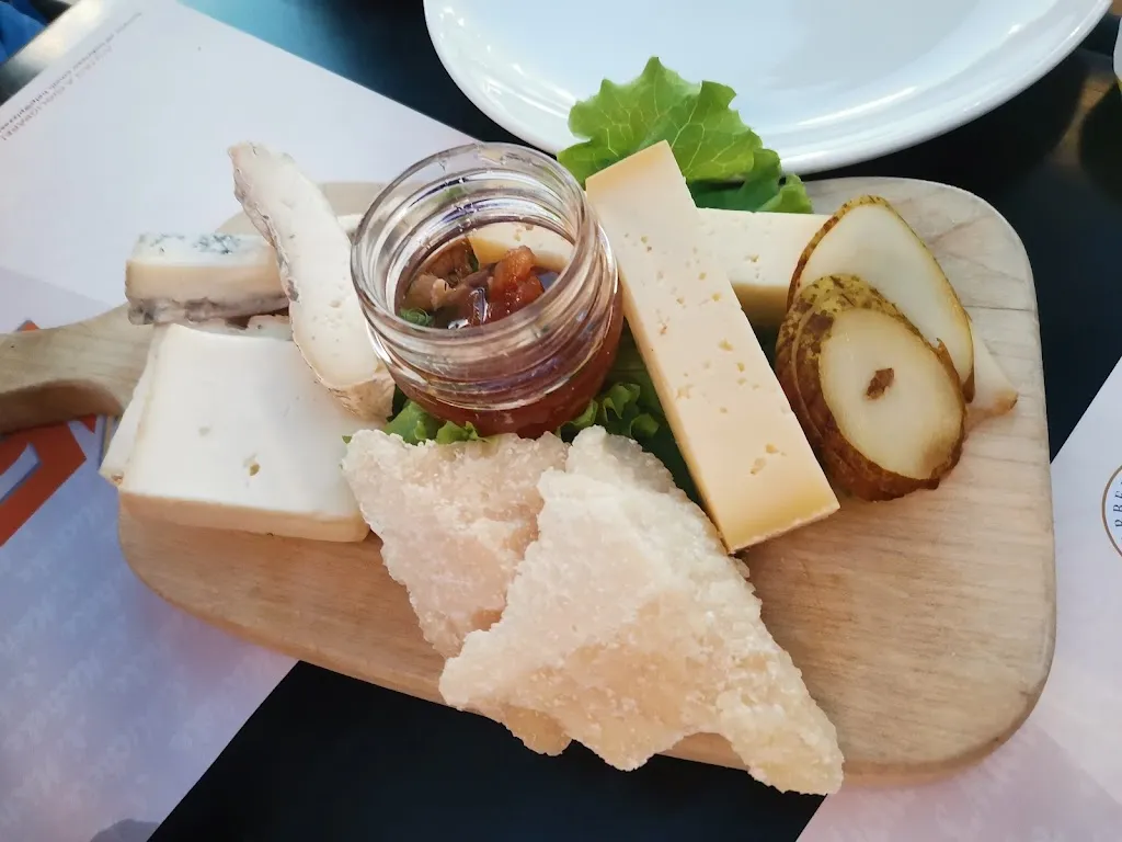 Myriam Farkouh_San Michele Ristopizza_Pontirolo Nuovo_review