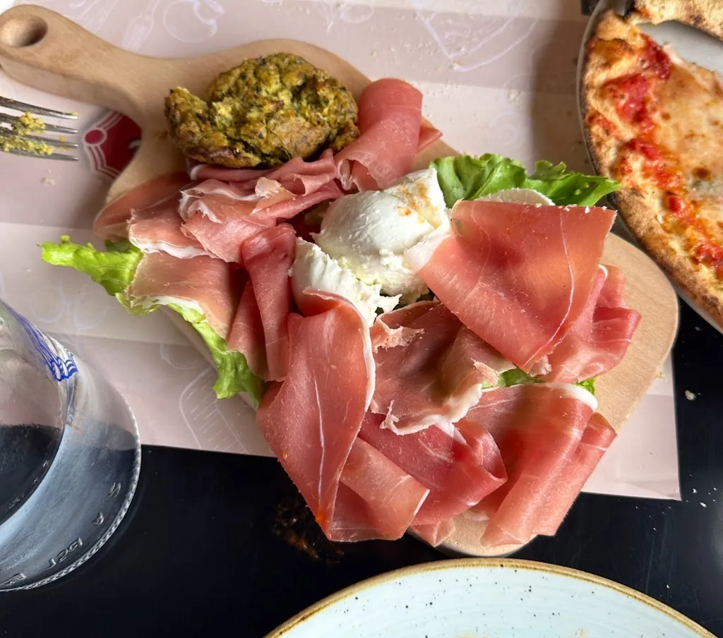 San Michele Ristopizza_Pontirolo Nuovo_slider_image_3