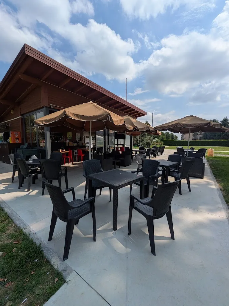 KIOSCO GINTONERIA restaurant in Pontirolo Nuovo