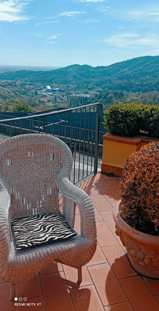 La Marina RistHotel restaurant in Pontida