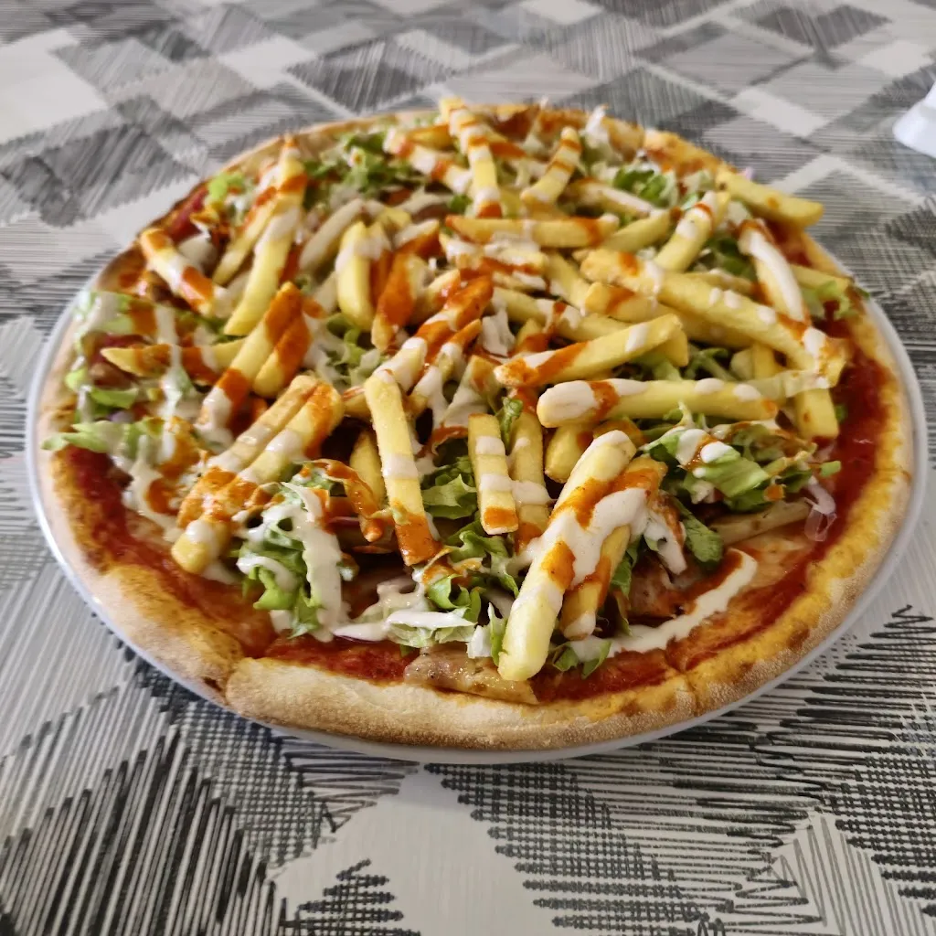 Pizzeria D'asporto Regina...consegna a domicilio_Pontida_slider_image_3