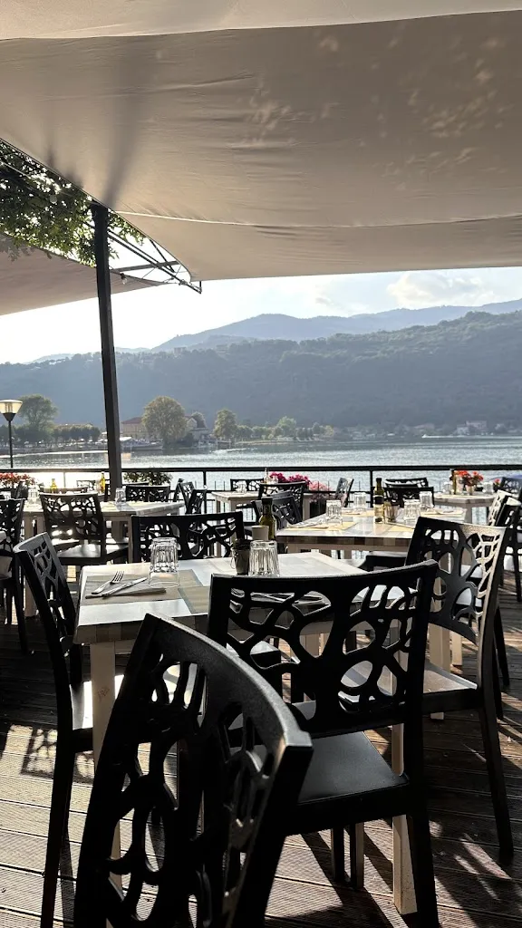 AL POSTO GIUSTO - PORTO CERESIO_Porto Ceresio_slider_image_3