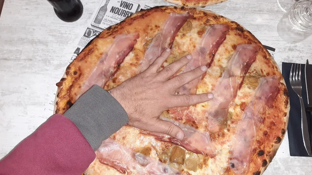 Angelo Angelo_Trattoria Pizzeria Flora_Pozzuolo Martesana_review