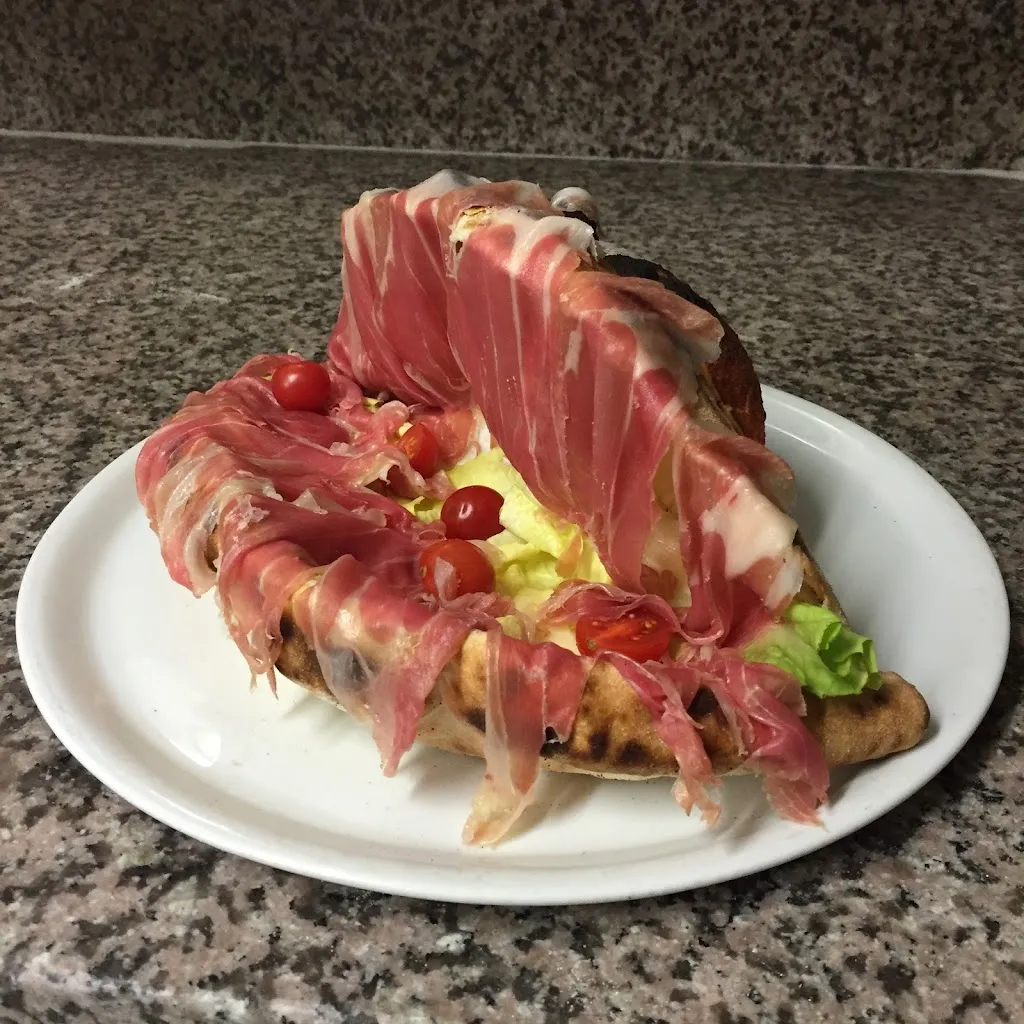 Pizzeria Wolly_Pradalunga_slider_image_2