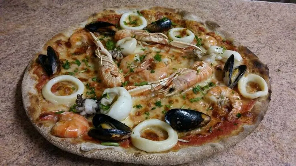 Pizzeria Primavera_Pradalunga_slider_image_3