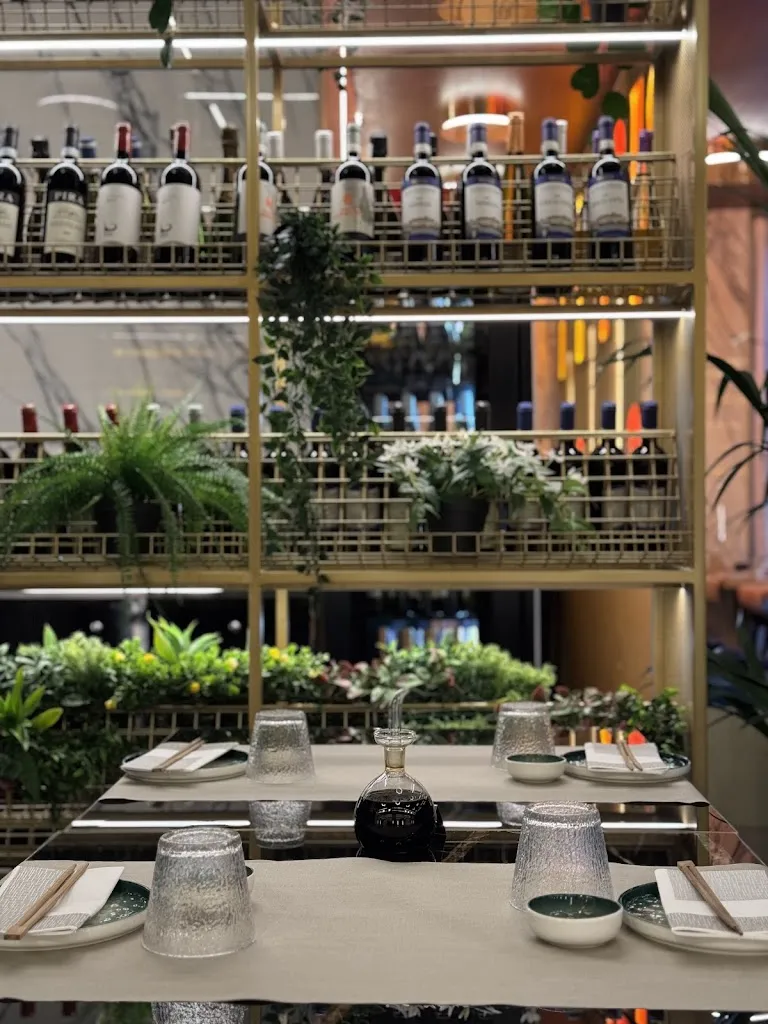 Shinko sushi restaurant restaurant in Prata Camportaccio