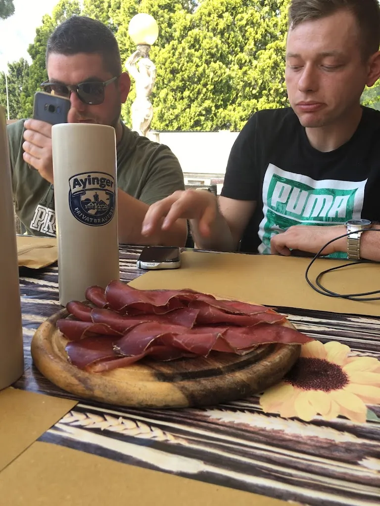 Kamil Belowski_PIZZA&GRILL Muiá_Prata Camportaccio_review