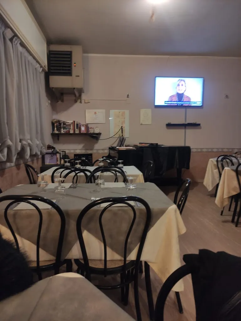 Ristorante, Pizzeria Gilda_Capistrello_slider_image_3