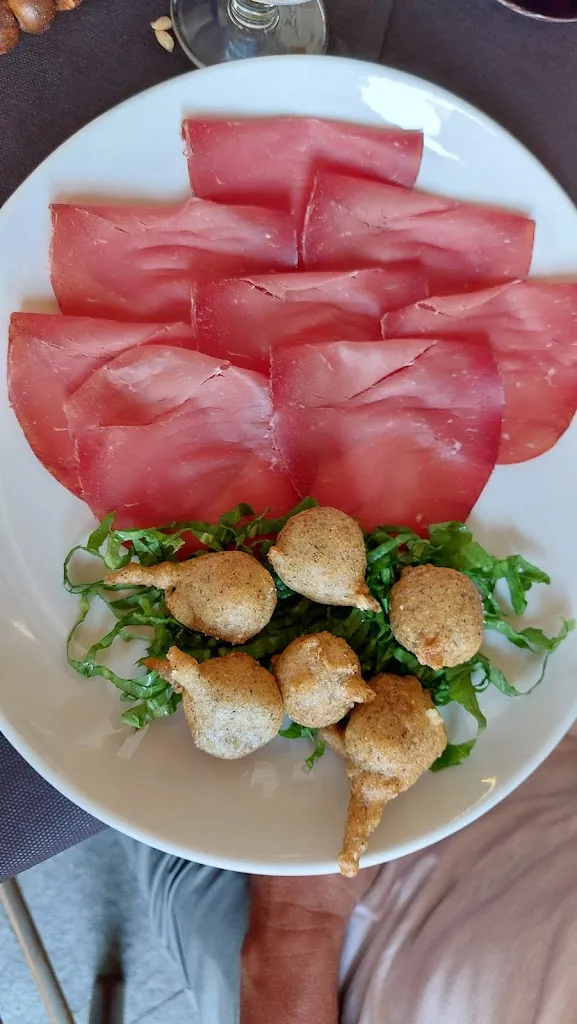 La Peppa Ristorante Pizzeria a Premana, Valsassina_Premana_slider_image_3