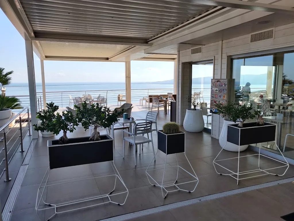 Leisure Break_Cagnano Varano_slider_image_1