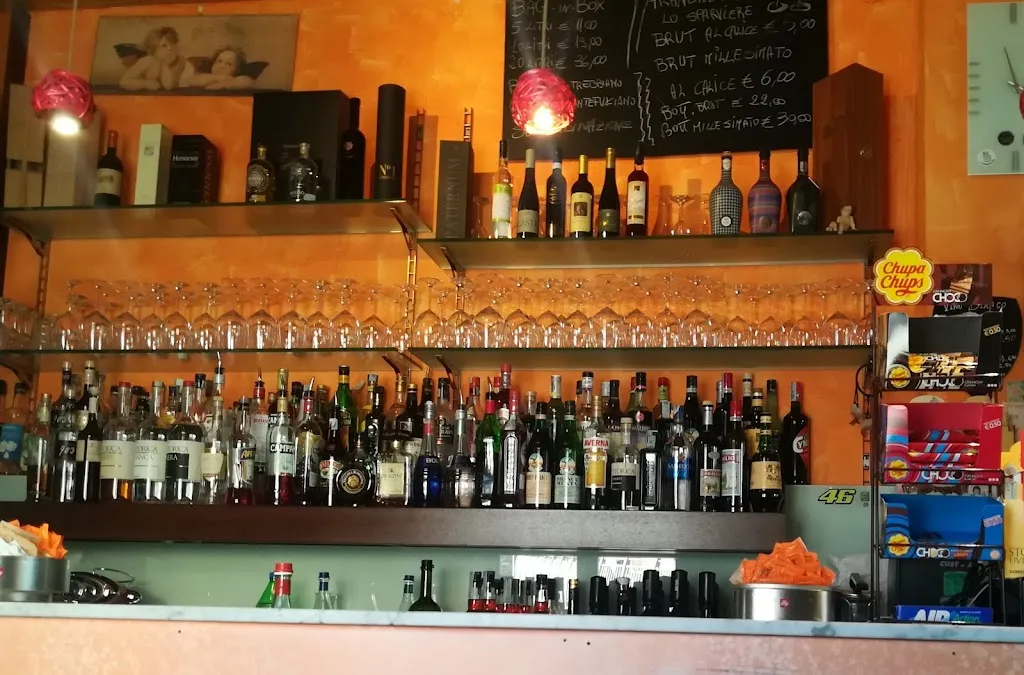 Frik Cafè restaurant in Premana