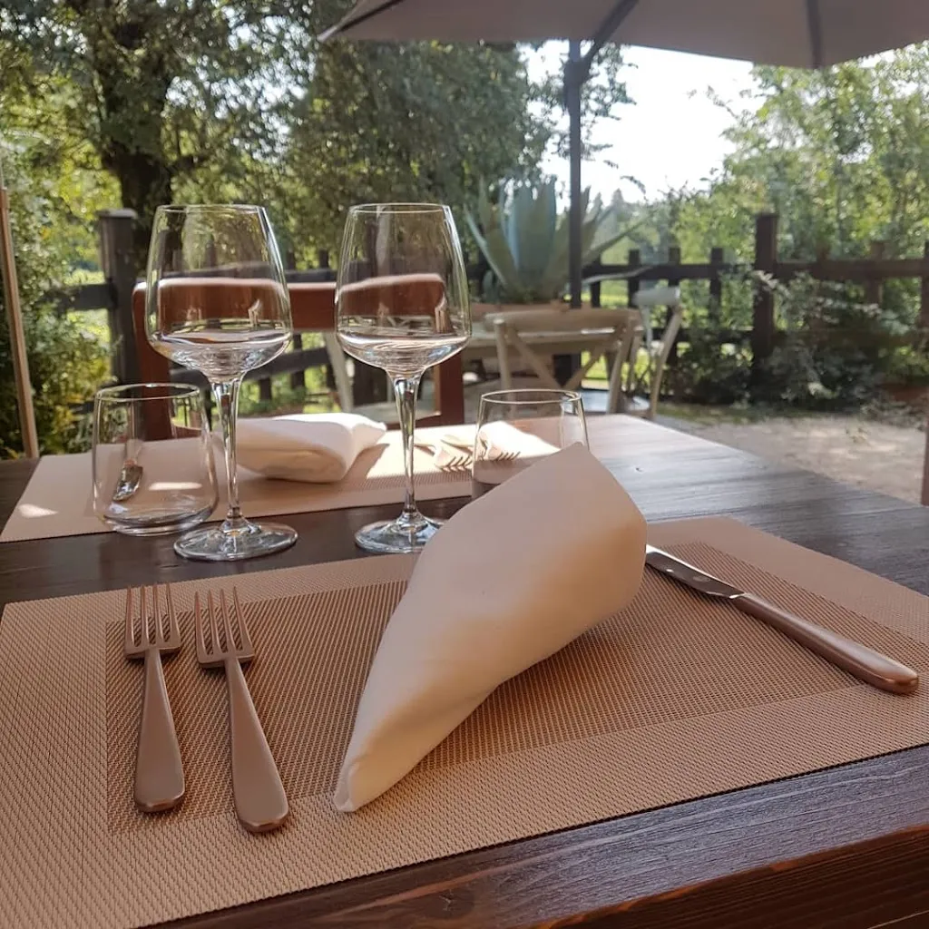 Osteria Del Pian Delle Viti Sas_Provaglio d'Iseo_slider_image_1