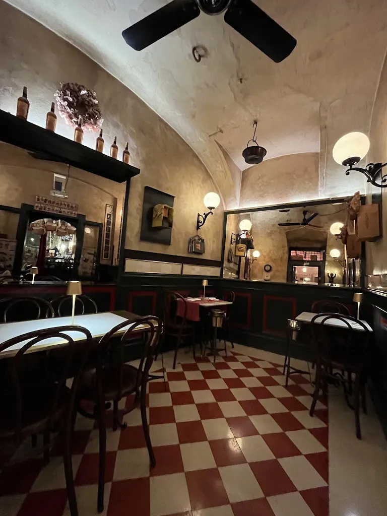 Sari Jaakkola_Vineria Cozzi_Provincia di Bergamo_Bewertung