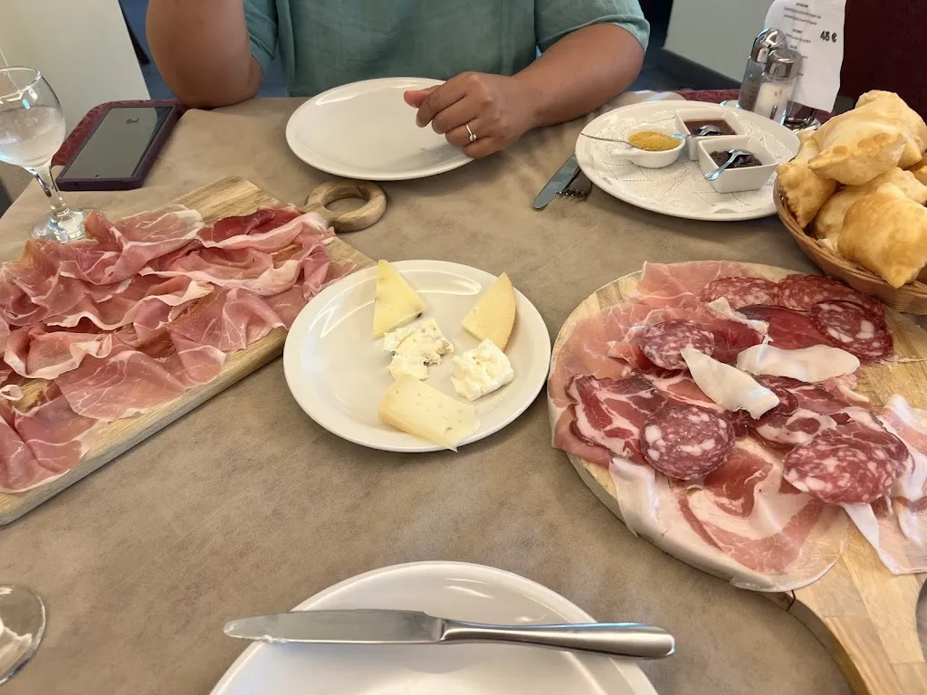 Seth Normington_Gnocco Fritto Pavia_Provincia di Pavia_review