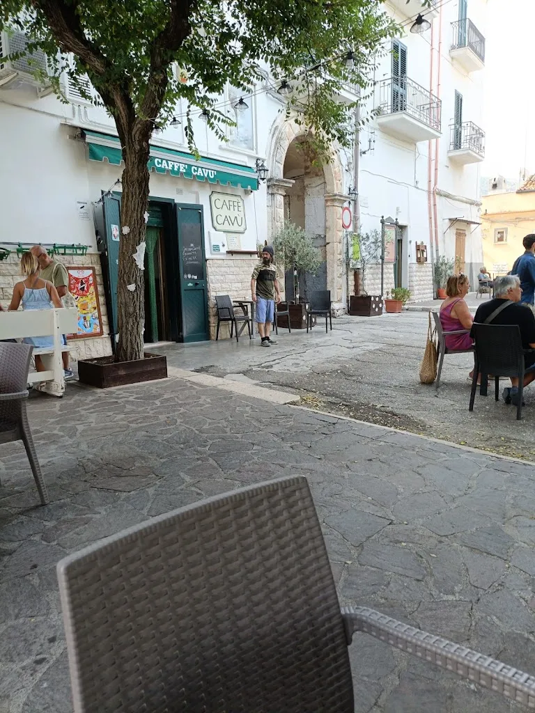 Mimmo Dello Russo_Bar Caffè Cavù_Cagnano Varano_review