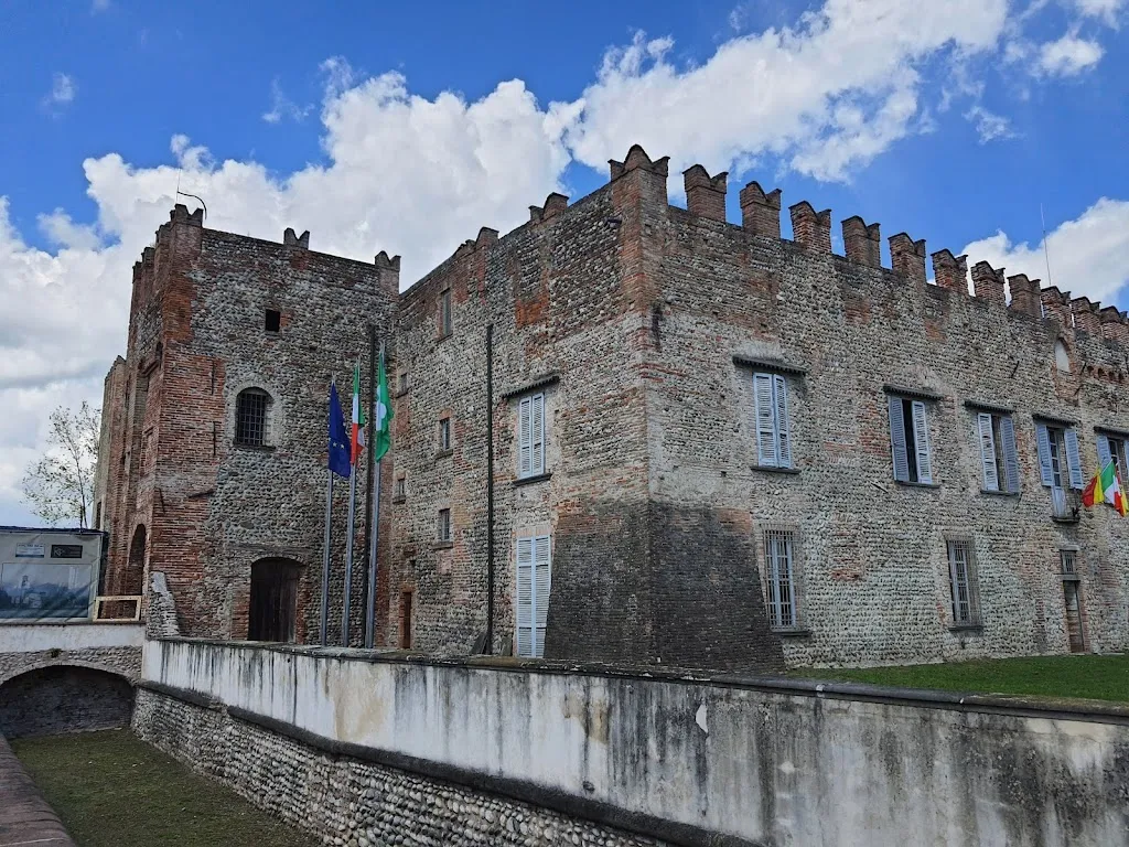 Castello Barbò_Pumenengo_slider_image_3